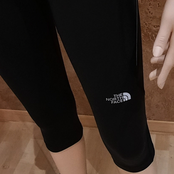 The North Face Black VaporWick Tights - Picture 2 of 3